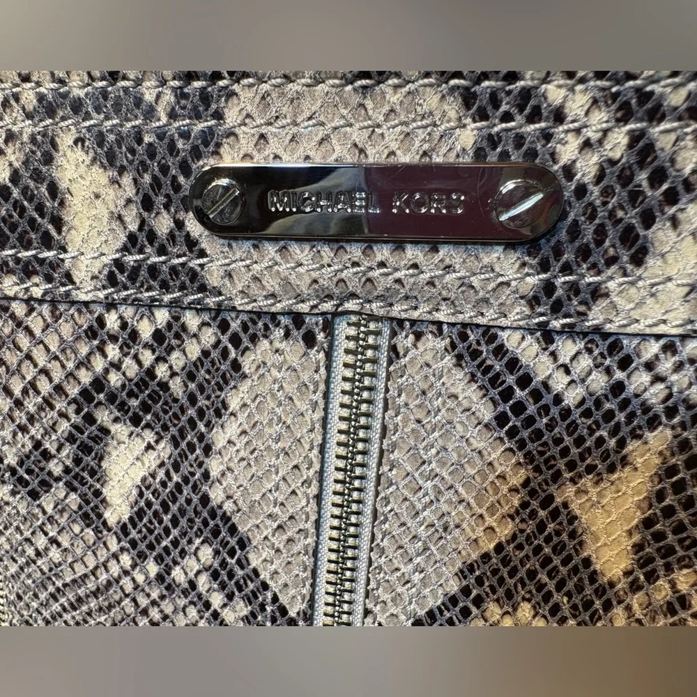 Michael Kors Moxley Python Leather Clutch Bag - Picture 2 of 3